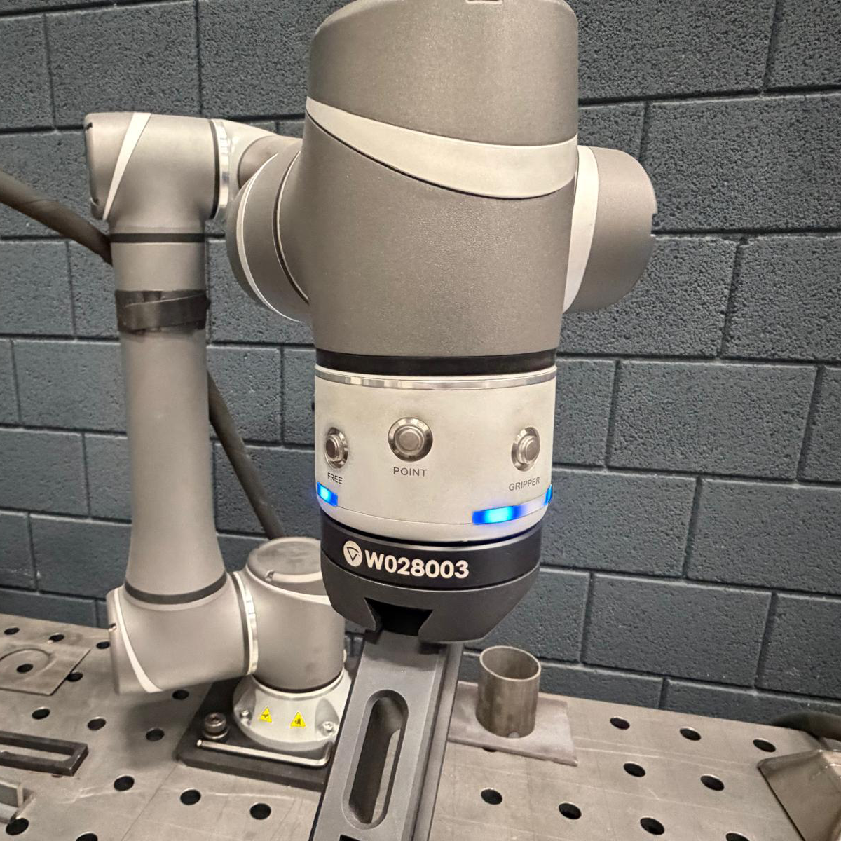 Lead-through programmering van de WeldIQ lascobot